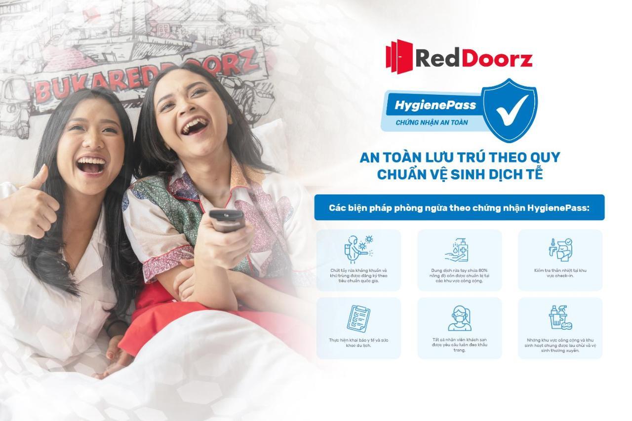 Reddoorz Near Cau Song Han 2 Da Nang Bagian luar foto