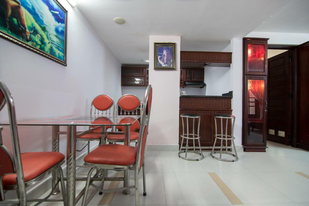 Reddoorz Near Cau Song Han 2 Da Nang Bagian luar foto