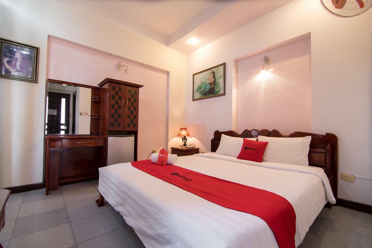 Reddoorz Near Cau Song Han 2 Da Nang Bagian luar foto