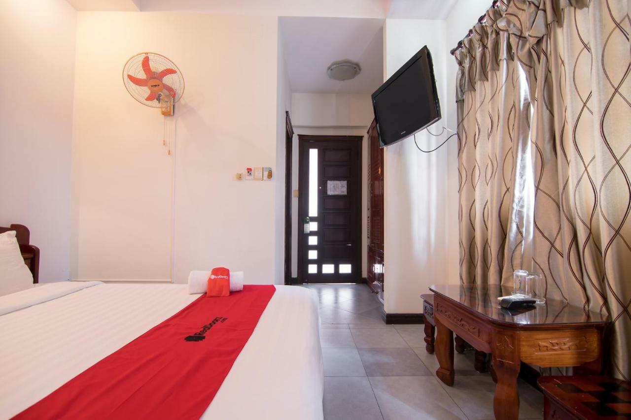 Reddoorz Near Cau Song Han 2 Da Nang Bagian luar foto