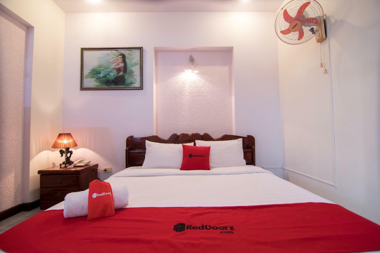 Reddoorz Near Cau Song Han 2 Da Nang Bagian luar foto